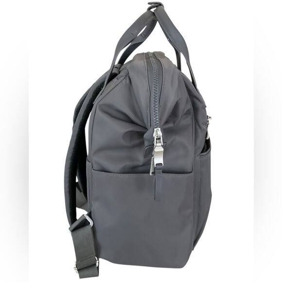 Baggallini Soho Unisex Laptop Gray Backpack - Picture 2 of 11